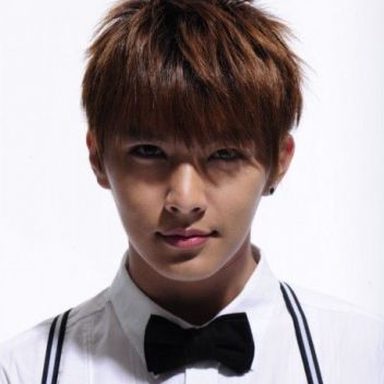 Aaron Yan Ya lun