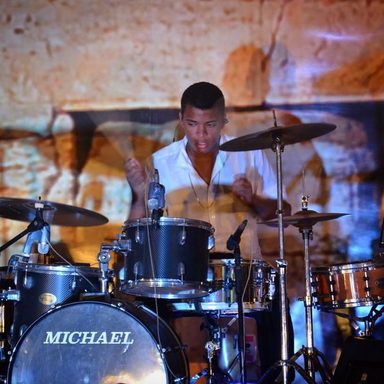 Abner Anjos photo 17