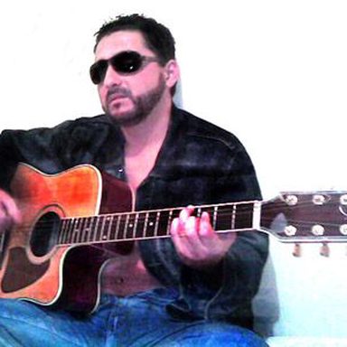 Adriano Ávila