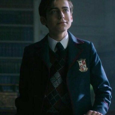 Aidan Gallagher photo 10
