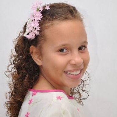 Alanis Gude