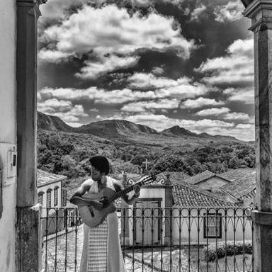 Alessandra Crispin