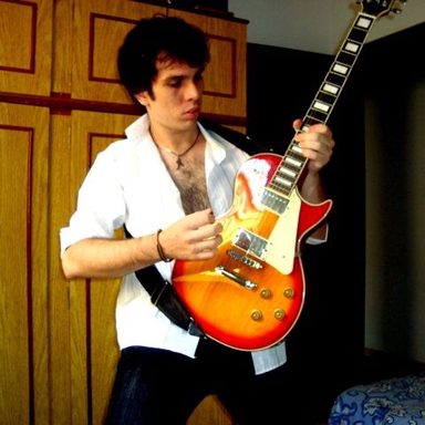 Alex Fernando
