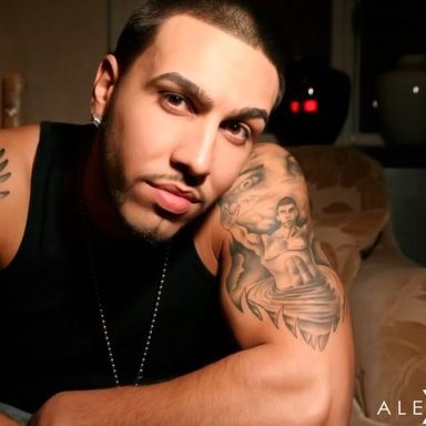 Alex Velea
