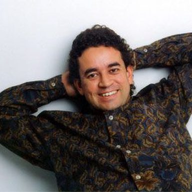 Alexandre Santos (MPB)