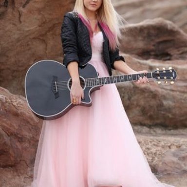 Alexi Blue