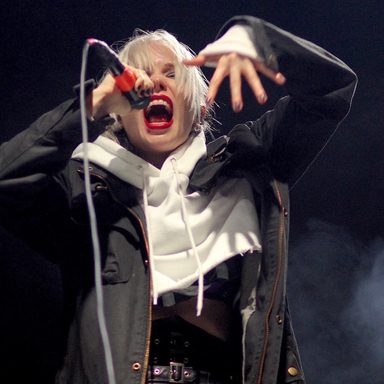 Alice Glass photo 12