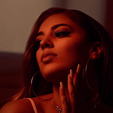 Alina Baraz photo 10