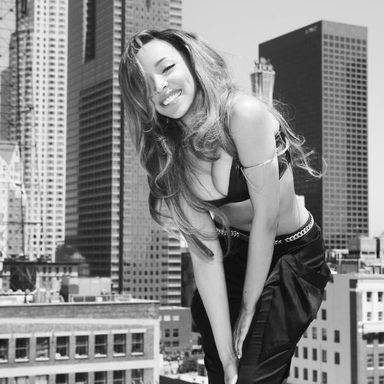 Alina Baraz photo 15
