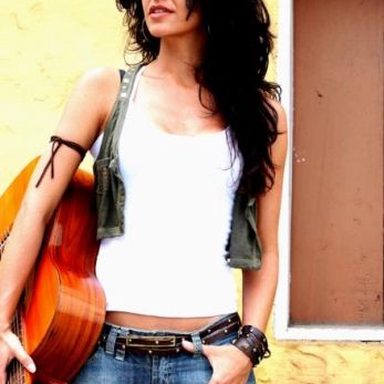 Aline Duran photo 10
