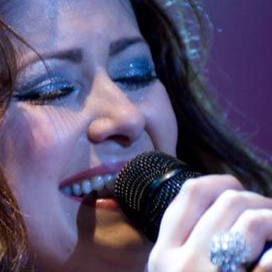 Aline Godoy