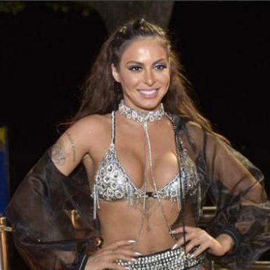 Alinne Rosa photo 11