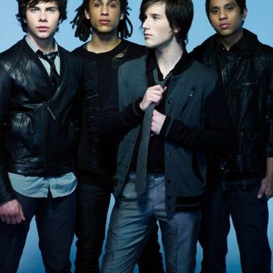 Allstar Weekend photo 11