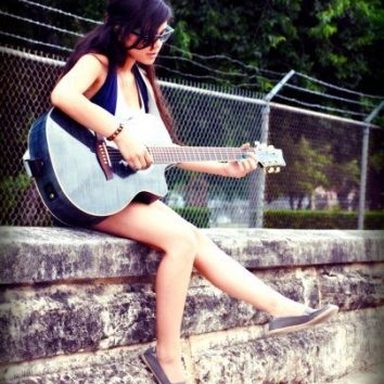 Alyssa Bernal photo 12