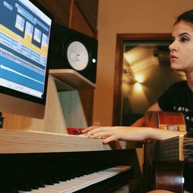 Amanda Lince photo 50