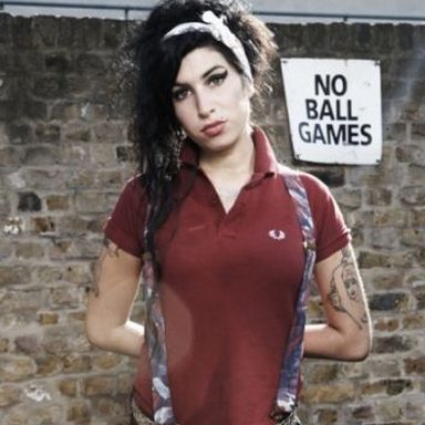 Amy Winehouse photo 47