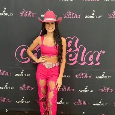 Ana Castela photo 23
