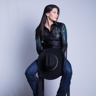 Ana Castela photo 76