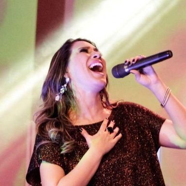 Ana Nóbrega photo 9
