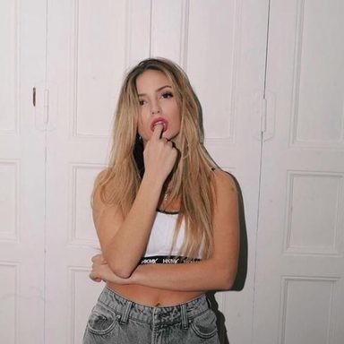 Ana Mena photo 10
