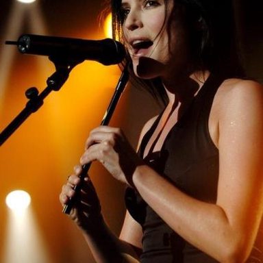 Andrea Corr photo 17