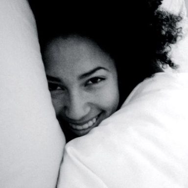 Andy Allo photo 10