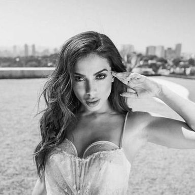 Anitta photo 65