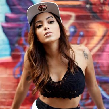 Anitta photo 458