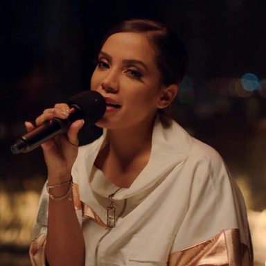 Anitta photo 316