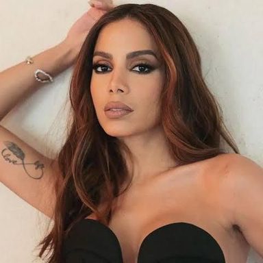 Anitta photo 302