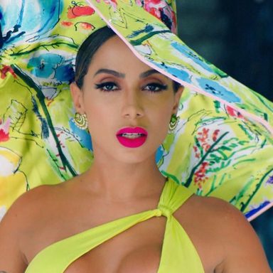 Anitta photo 377