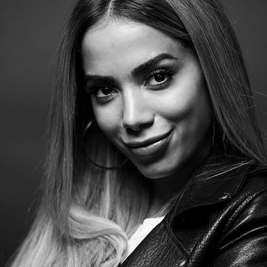 Anitta photo 518