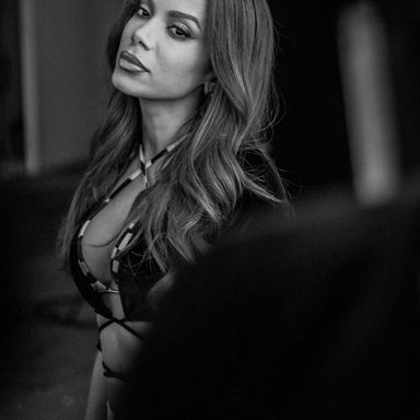 Anitta photo 308