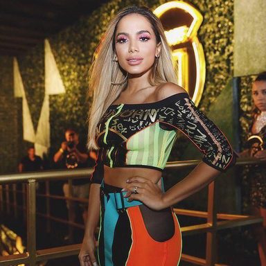Anitta photo 486