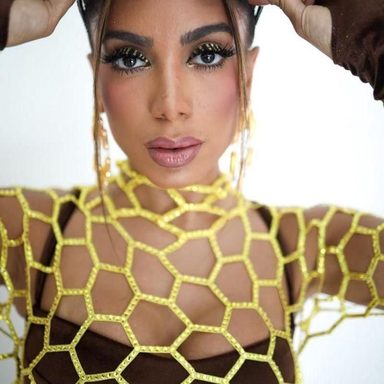 Anitta photo 288