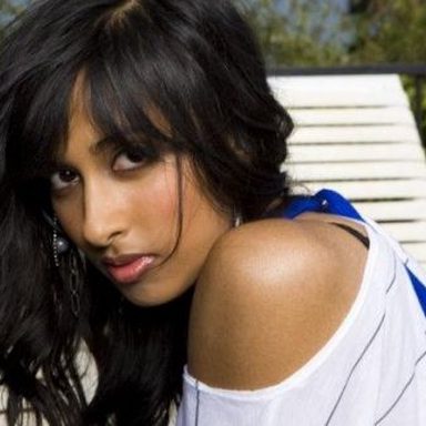 Anjulie photo 9