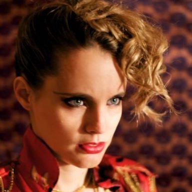 Anna Calvi