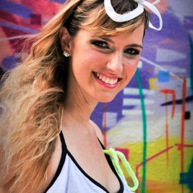 Anna Ratto photo 9