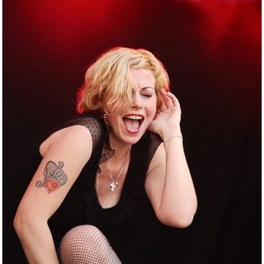 Anneke van Giersbergen