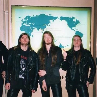 Arch Enemy photo 11