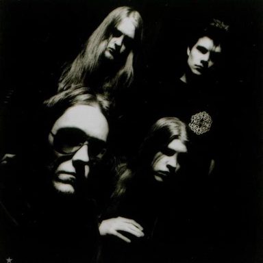 Arch Enemy photo 13