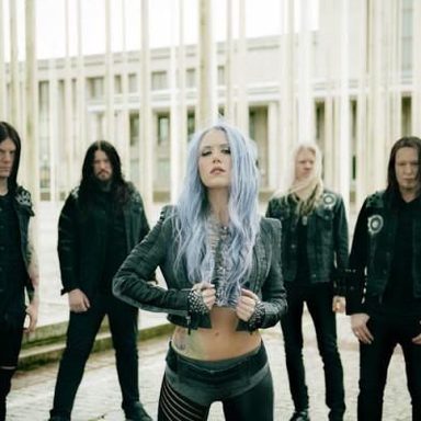 Arch Enemy photo 23