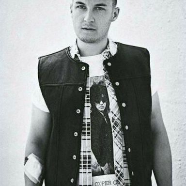 Arctic Monkeys photo 30