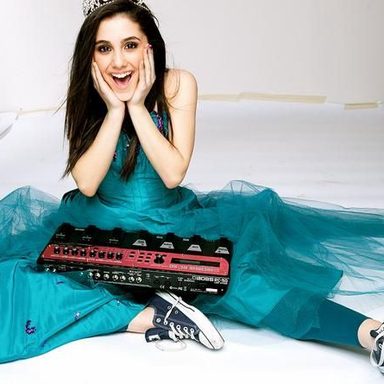 Ariana Grande photo 363