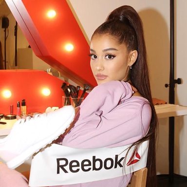 Ariana Grande photo 277