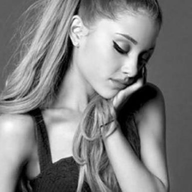 Ariana Grande photo 180