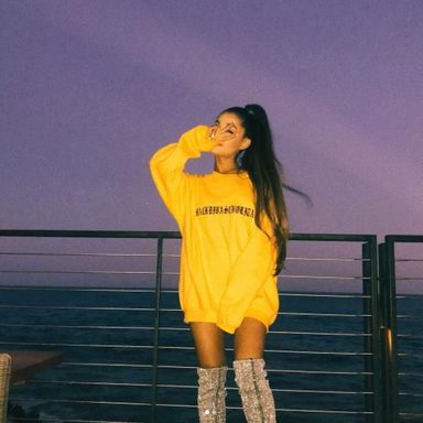 Ariana Grande photo 275