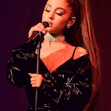 Ariana Grande photo 156