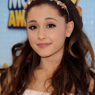 Ariana Grande photo 246