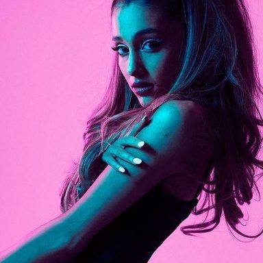Ariana Grande photo 259